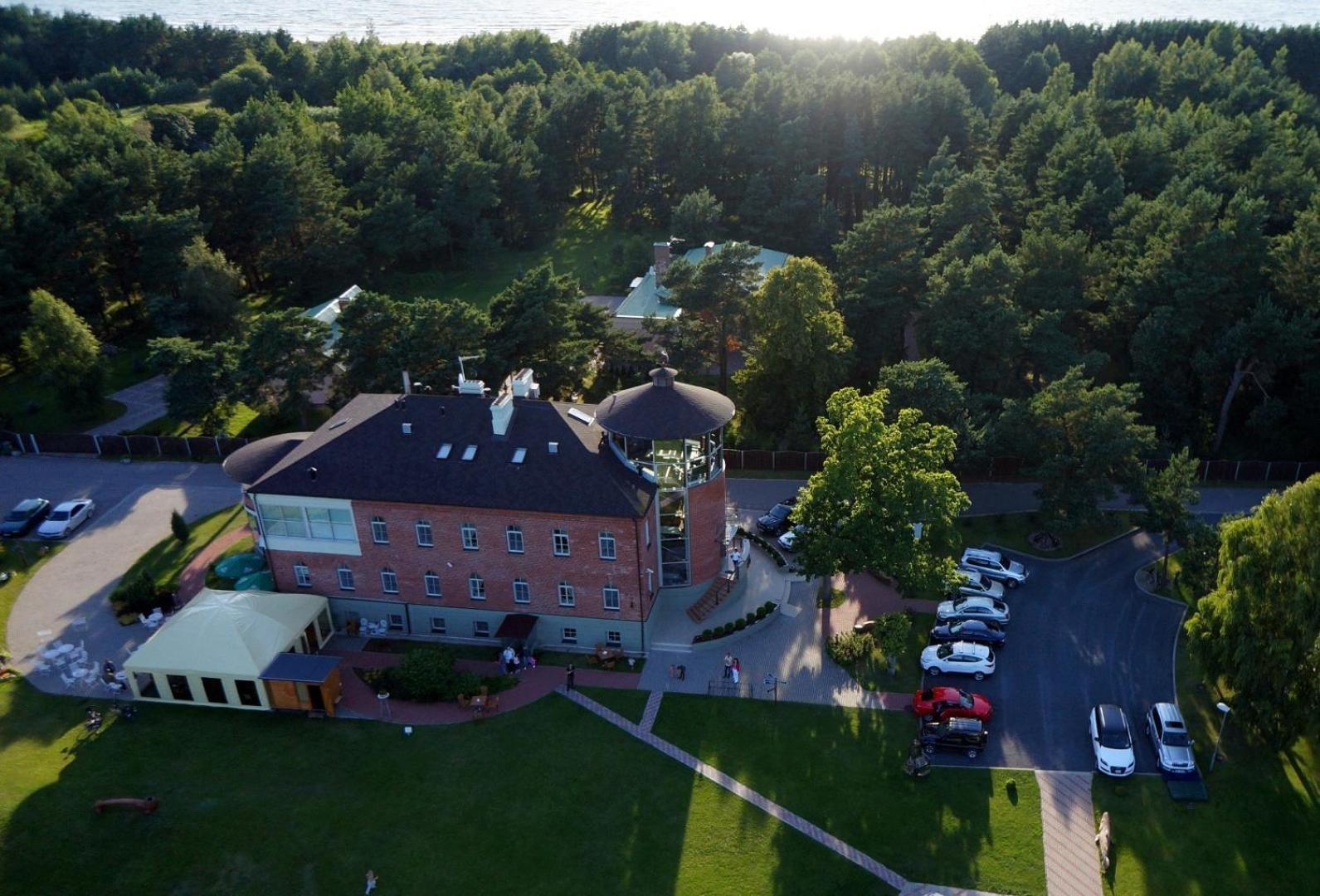 Roze Village Jurnieka Ligzda Pērkone Buitenkant foto