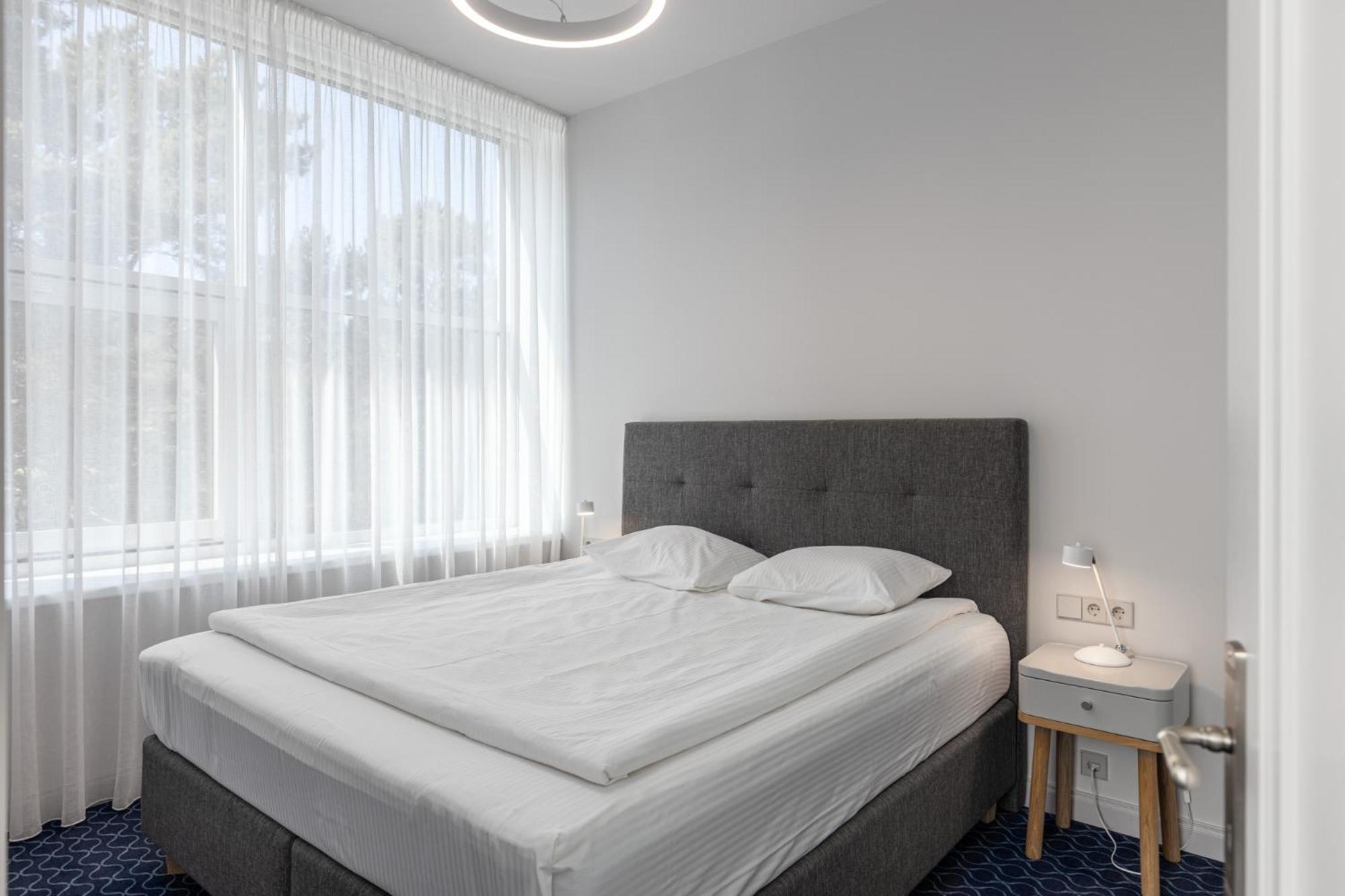 Roze Village Jurnieka Ligzda Pērkone Buitenkant foto